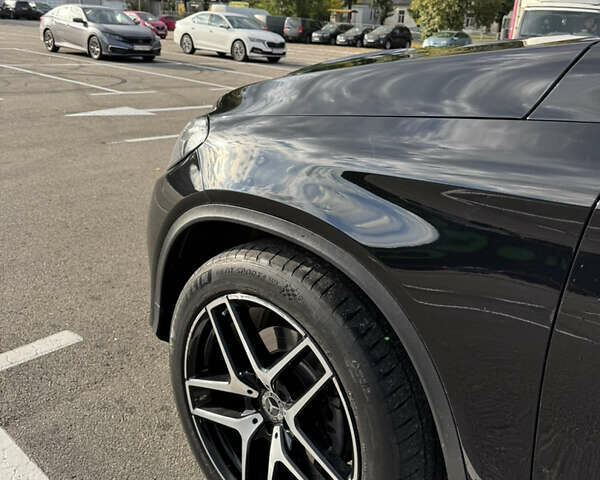 Черный Мерседес GLE-Class Coupe, объемом двигателя 3 л и пробегом 99 тыс. км за 41500 $, фото 7 на Automoto.ua