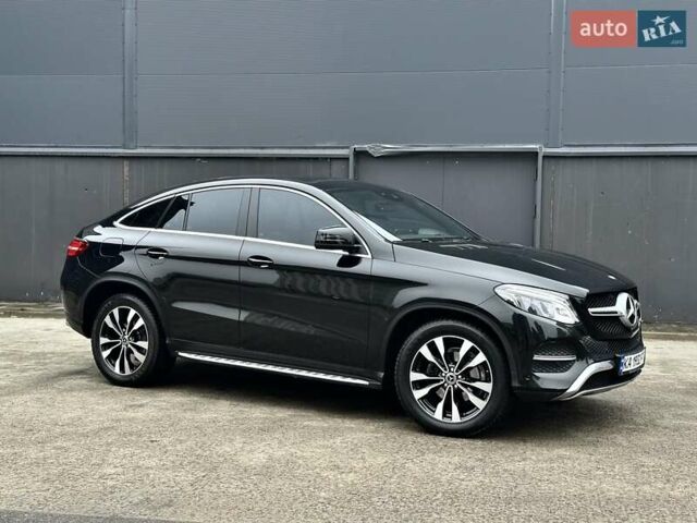Чорний Мерседес GLE-Class Coupe, об'ємом двигуна 3 л та пробігом 153 тис. км за 34750 $, фото 3 на Automoto.ua