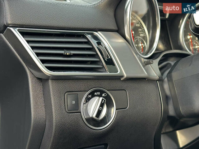 Черный Мерседес GLE-Class Coupe, объемом двигателя 2.99 л и пробегом 180 тыс. км за 33500 $, фото 59 на Automoto.ua