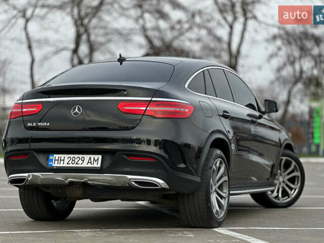 Черный Мерседес GLE-Class Coupe, объемом двигателя 2.99 л и пробегом 180 тыс. км за 33500 $, фото 12 на Automoto.ua