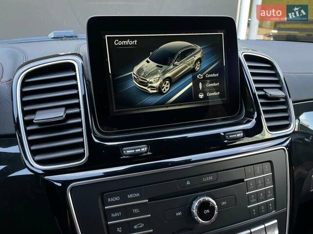 Черный Мерседес GLE-Class Coupe, объемом двигателя 3 л и пробегом 130 тыс. км за 40900 $, фото 73 на Automoto.ua