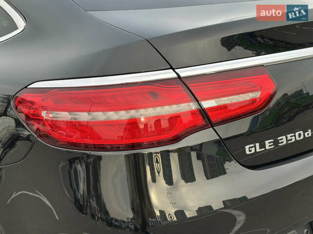 Черный Мерседес GLE-Class Coupe, объемом двигателя 2.99 л и пробегом 180 тыс. км за 33500 $, фото 23 на Automoto.ua