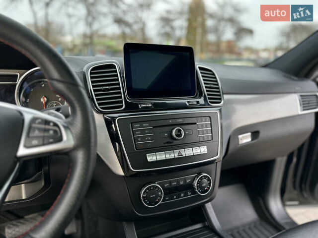 Черный Мерседес GLE-Class Coupe, объемом двигателя 2.99 л и пробегом 180 тыс. км за 33500 $, фото 76 на Automoto.ua