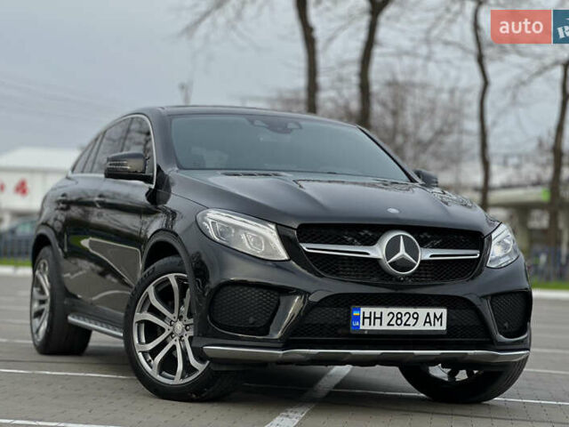 Черный Мерседес GLE-Class Coupe, объемом двигателя 2.99 л и пробегом 180 тыс. км за 33500 $, фото 1 на Automoto.ua