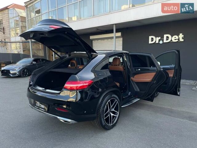 Черный Мерседес GLE-Class Coupe, объемом двигателя 3 л и пробегом 130 тыс. км за 40900 $, фото 47 на Automoto.ua