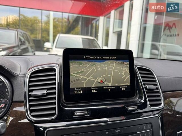 Чорний Мерседес GLE-Class Coupe, об'ємом двигуна 3 л та пробігом 135 тис. км за 42900 $, фото 19 на Automoto.ua