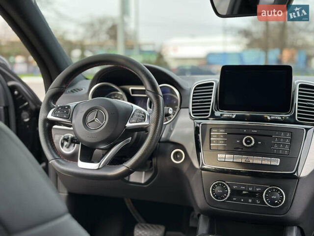 Черный Мерседес GLE-Class Coupe, объемом двигателя 2.99 л и пробегом 180 тыс. км за 33500 $, фото 61 на Automoto.ua