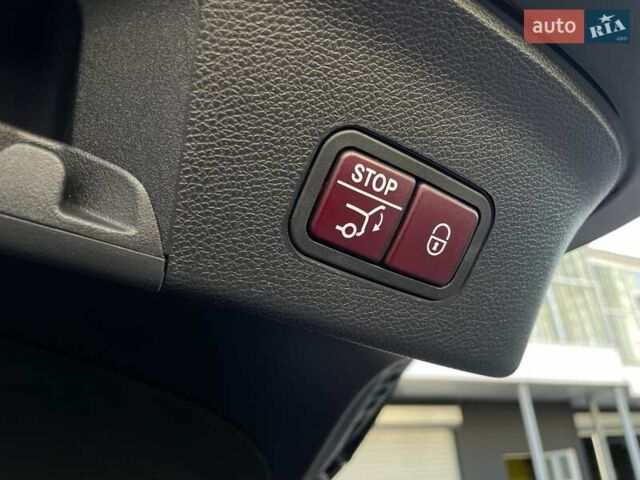 Черный Мерседес GLE-Class Coupe, объемом двигателя 3 л и пробегом 130 тыс. км за 40900 $, фото 45 на Automoto.ua