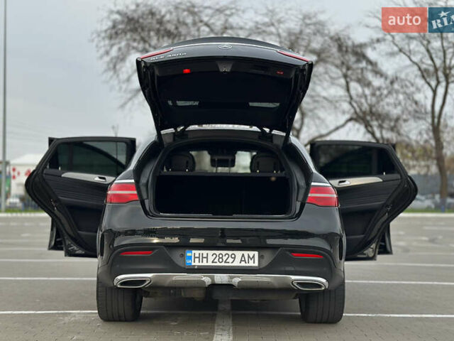 Черный Мерседес GLE-Class Coupe, объемом двигателя 2.99 л и пробегом 180 тыс. км за 33500 $, фото 26 на Automoto.ua