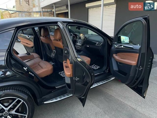 Черный Мерседес GLE-Class Coupe, объемом двигателя 3 л и пробегом 130 тыс. км за 40900 $, фото 42 на Automoto.ua