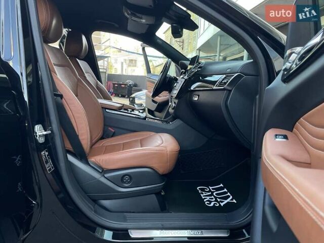 Черный Мерседес GLE-Class Coupe, объемом двигателя 3 л и пробегом 130 тыс. км за 40900 $, фото 58 на Automoto.ua