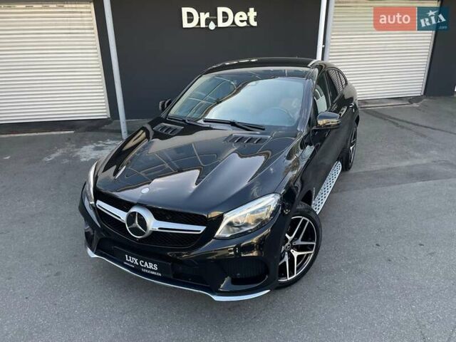 Черный Мерседес GLE-Class Coupe, объемом двигателя 3 л и пробегом 130 тыс. км за 40900 $, фото 7 на Automoto.ua