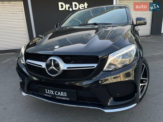Черный Мерседес GLE-Class Coupe, объемом двигателя 3 л и пробегом 130 тыс. км за 40900 $, фото 15 на Automoto.ua