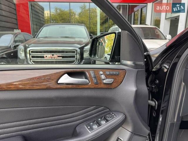 Чорний Мерседес GLE-Class Coupe, об'ємом двигуна 3 л та пробігом 135 тис. км за 42900 $, фото 10 на Automoto.ua