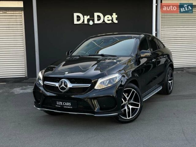 Черный Мерседес GLE-Class Coupe, объемом двигателя 3 л и пробегом 130 тыс. км за 40900 $, фото 10 на Automoto.ua