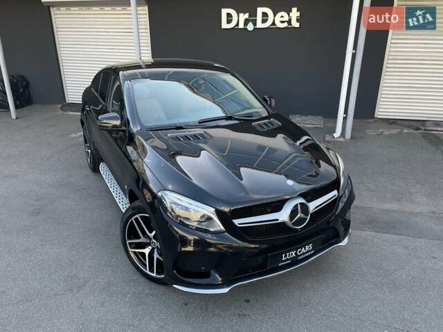 Черный Мерседес GLE-Class Coupe, объемом двигателя 3 л и пробегом 130 тыс. км за 40900 $, фото 20 на Automoto.ua