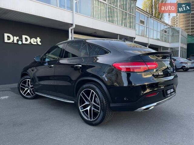 Черный Мерседес GLE-Class Coupe, объемом двигателя 3 л и пробегом 130 тыс. км за 40900 $, фото 30 на Automoto.ua