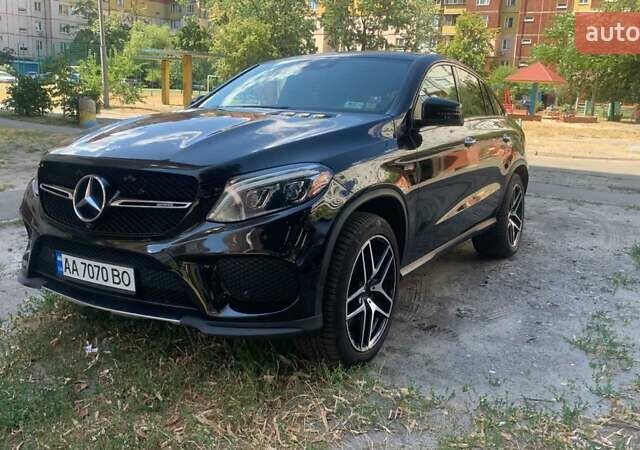 Черный Мерседес GLE-Class Coupe, объемом двигателя 3 л и пробегом 74 тыс. км за 46500 $, фото 1 на Automoto.ua
