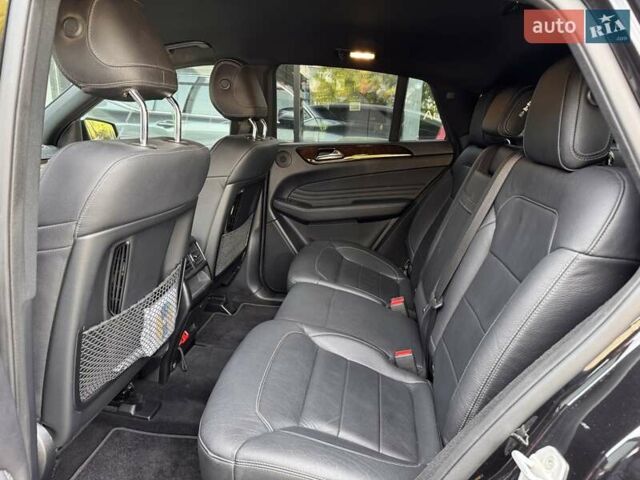 Чорний Мерседес GLE-Class Coupe, об'ємом двигуна 3 л та пробігом 135 тис. км за 42900 $, фото 11 на Automoto.ua