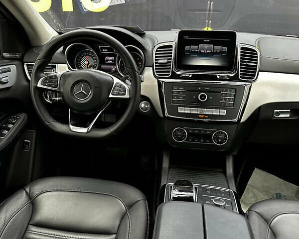 Чорний Мерседес GLE-Class Coupe, об'ємом двигуна 3 л та пробігом 41 тис. км за 41300 $, фото 22 на Automoto.ua