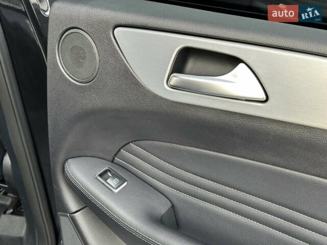 Черный Мерседес GLE-Class Coupe, объемом двигателя 2.99 л и пробегом 180 тыс. км за 33500 $, фото 37 на Automoto.ua