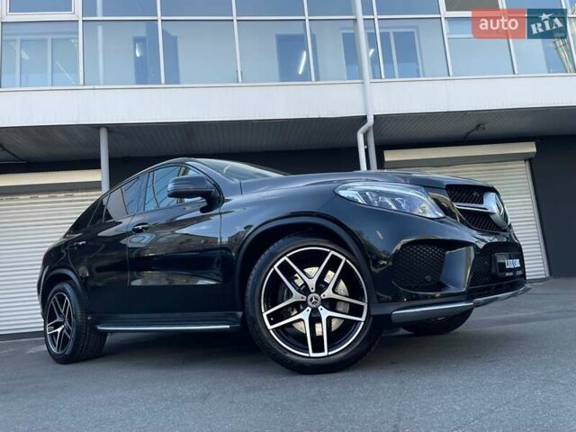 Черный Мерседес GLE-Class Coupe, объемом двигателя 3 л и пробегом 130 тыс. км за 40900 $, фото 16 на Automoto.ua
