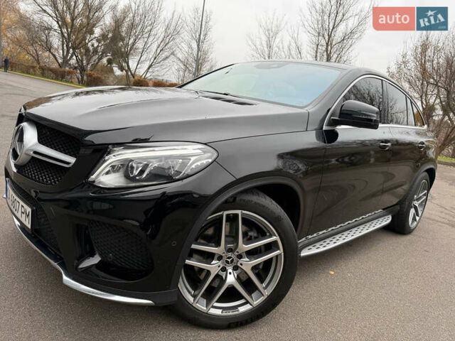 Черный Мерседес GLE-Class Coupe, объемом двигателя 3 л и пробегом 65 тыс. км за 45800 $, фото 1 на Automoto.ua