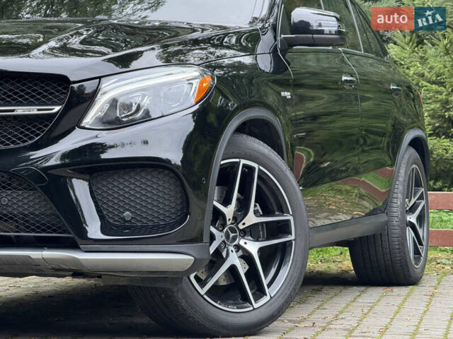 Мерседес GLE-Class Coupe 2017 у Дрогобичі на Automoto.ua Чорний Мерседес GLE-Class Coupe, об'ємом двигуна 3 л та пробігом 96 тис. км за 47999 $, фото 61 на Automoto.ua