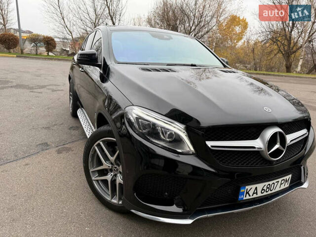 Черный Мерседес GLE-Class Coupe, объемом двигателя 3 л и пробегом 65 тыс. км за 45800 $, фото 3 на Automoto.ua