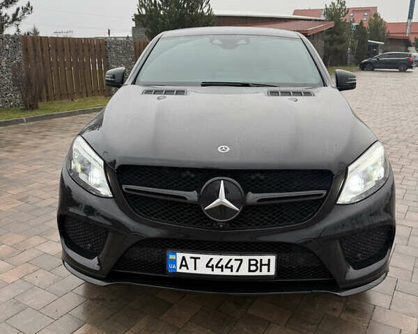 Черный Мерседес GLE-Class Coupe, объемом двигателя 2.99 л и пробегом 171 тыс. км за 45500 $, фото 12 на Automoto.ua