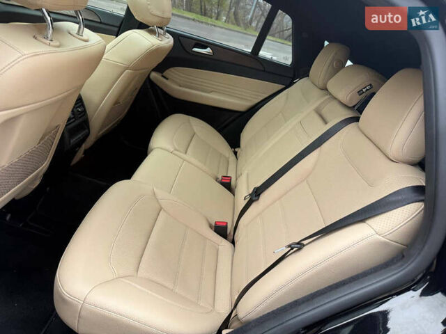 Черный Мерседес GLE-Class Coupe, объемом двигателя 3 л и пробегом 65 тыс. км за 45800 $, фото 9 на Automoto.ua