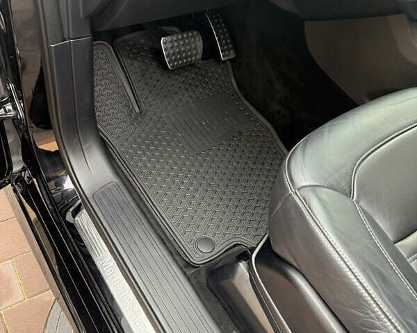 Черный Мерседес GLE-Class Coupe, объемом двигателя 2.99 л и пробегом 171 тыс. км за 45500 $, фото 23 на Automoto.ua