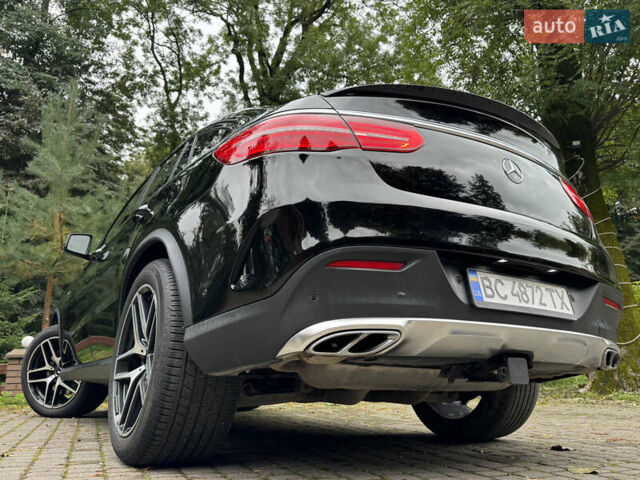 Мерседес GLE-Class Coupe 2017 у Дрогобичі на Automoto.ua Чорний Мерседес GLE-Class Coupe, об'ємом двигуна 3 л та пробігом 96 тис. км за 47999 $, фото 101 на Automoto.ua