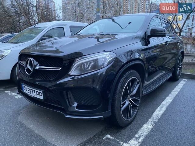 Черный Мерседес GLE-Class Coupe, объемом двигателя 2.99 л и пробегом 188 тыс. км за 39500 $, фото 3 на Automoto.ua
