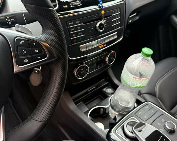 Черный Мерседес GLE-Class Coupe, объемом двигателя 2.99 л и пробегом 171 тыс. км за 45500 $, фото 26 на Automoto.ua