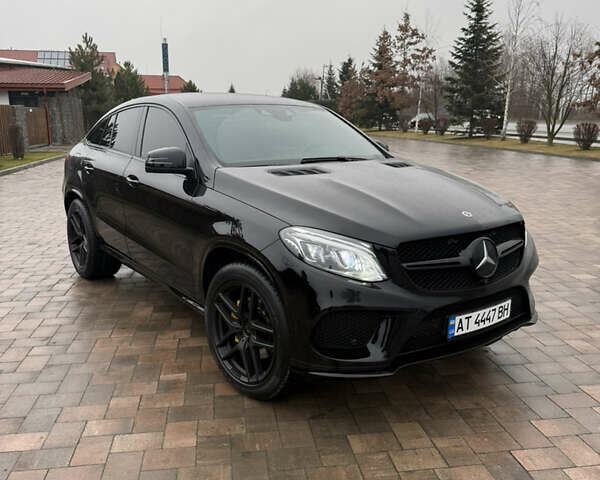 Черный Мерседес GLE-Class Coupe, объемом двигателя 2.99 л и пробегом 171 тыс. км за 45500 $, фото 10 на Automoto.ua
