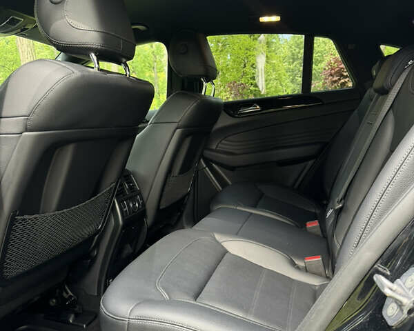 Чорний Мерседес GLE-Class Coupe, об'ємом двигуна 2.99 л та пробігом 149 тис. км за 43500 $, фото 32 на Automoto.ua