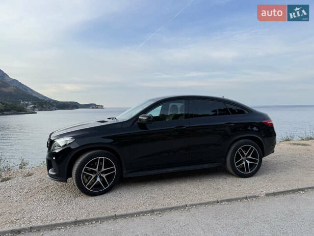 Чорний Мерседес GLE-Class Coupe, об'ємом двигуна 2.93 л та пробігом 165 тис. км за 47000 $, фото 3 на Automoto.ua