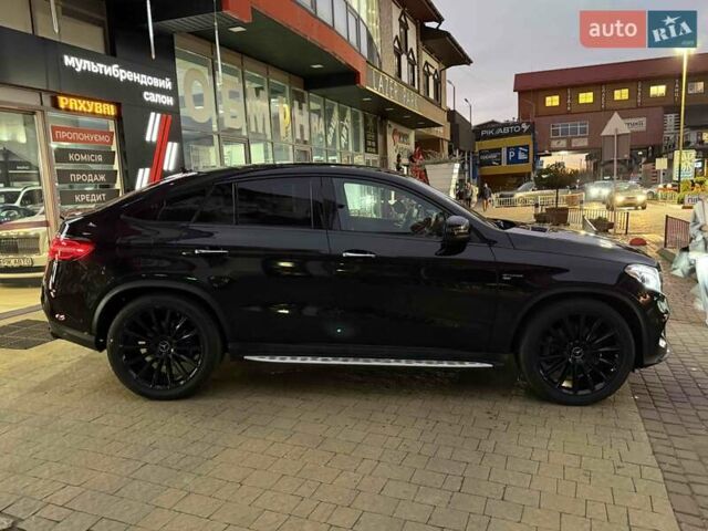 Чорний Мерседес GLE-Class Coupe, об'ємом двигуна 3 л та пробігом 61 тис. км за 49900 $, фото 4 на Automoto.ua