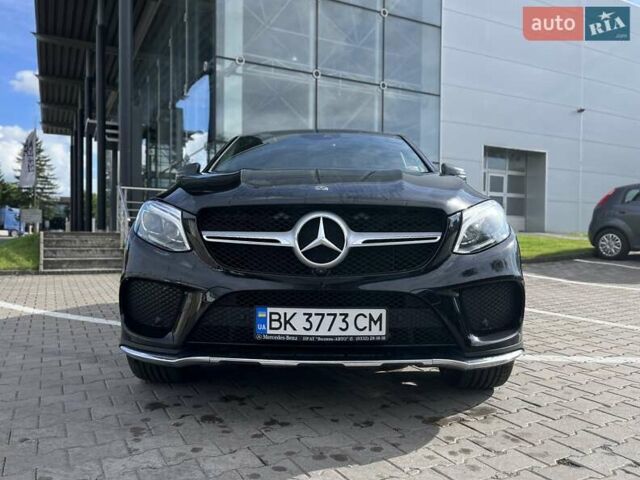 Черный Мерседес GLE-Class Coupe, объемом двигателя 3 л и пробегом 83 тыс. км за 49000 $, фото 1 на Automoto.ua
