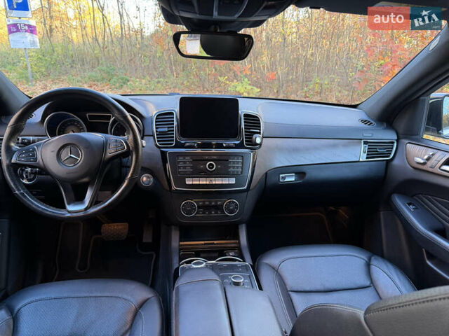 Чорний Мерседес GLE-Class Coupe, об'ємом двигуна 3 л та пробігом 108 тис. км за 45500 $, фото 9 на Automoto.ua