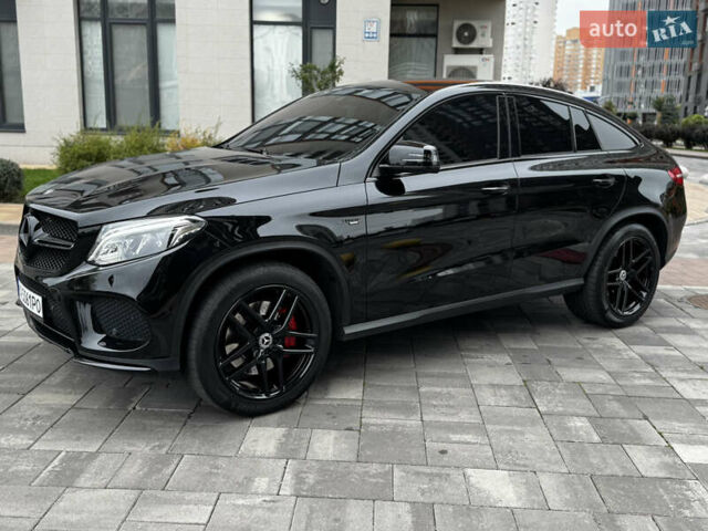 Чорний Мерседес GLE-Class Coupe, об'ємом двигуна 3 л та пробігом 237 тис. км за 43900 $, фото 1 на Automoto.ua