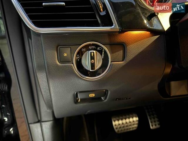 Чорний Мерседес GLE-Class Coupe, об'ємом двигуна 3 л та пробігом 61 тис. км за 49900 $, фото 22 на Automoto.ua