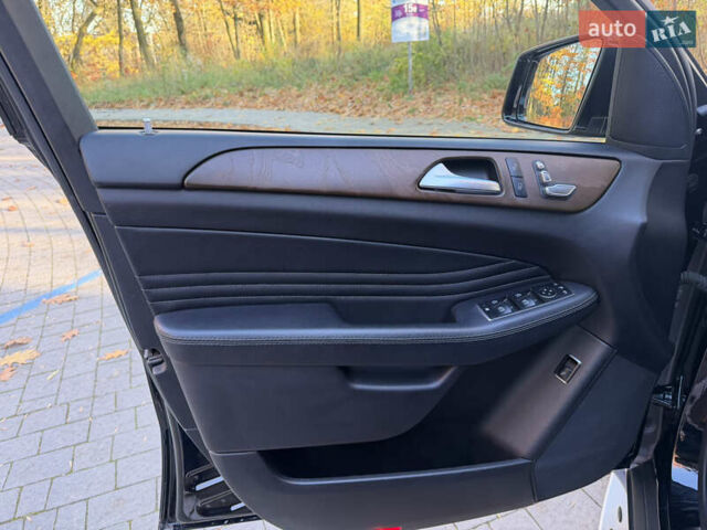 Чорний Мерседес GLE-Class Coupe, об'ємом двигуна 3 л та пробігом 108 тис. км за 45500 $, фото 20 на Automoto.ua