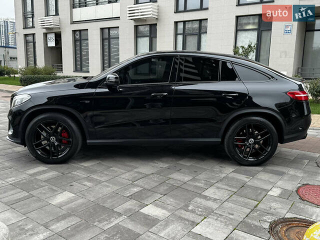 Черный Мерседес GLE-Class Coupe, объемом двигателя 3 л и пробегом 237 тыс. км за 44900 $, фото 2 на Automoto.ua