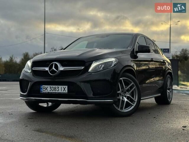 Чорний Мерседес GLE-Class Coupe, об'ємом двигуна 3 л та пробігом 82 тис. км за 46900 $, фото 2 на Automoto.ua