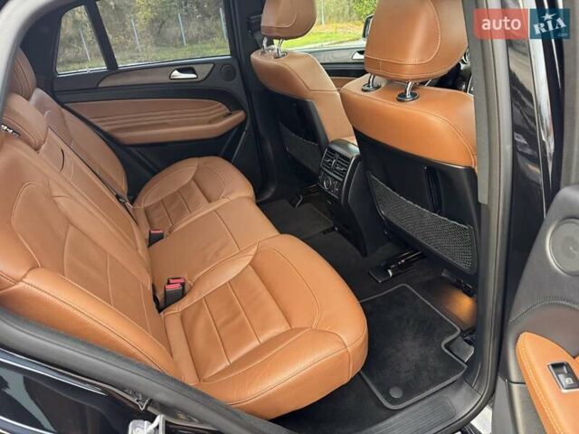 Чорний Мерседес GLE-Class Coupe, об'ємом двигуна 3 л та пробігом 82 тис. км за 46900 $, фото 44 на Automoto.ua