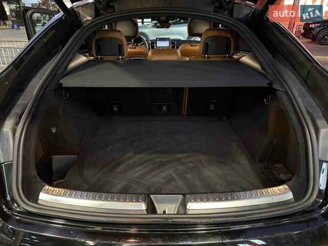 Чорний Мерседес GLE-Class Coupe, об'ємом двигуна 3 л та пробігом 61 тис. км за 49900 $, фото 43 на Automoto.ua