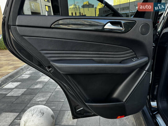 Черный Мерседес GLE-Class Coupe, объемом двигателя 3 л и пробегом 237 тыс. км за 45900 $, фото 19 на Automoto.ua