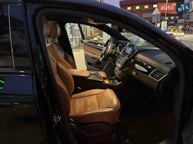 Чорний Мерседес GLE-Class Coupe, об'ємом двигуна 3 л та пробігом 61 тис. км за 49900 $, фото 48 на Automoto.ua